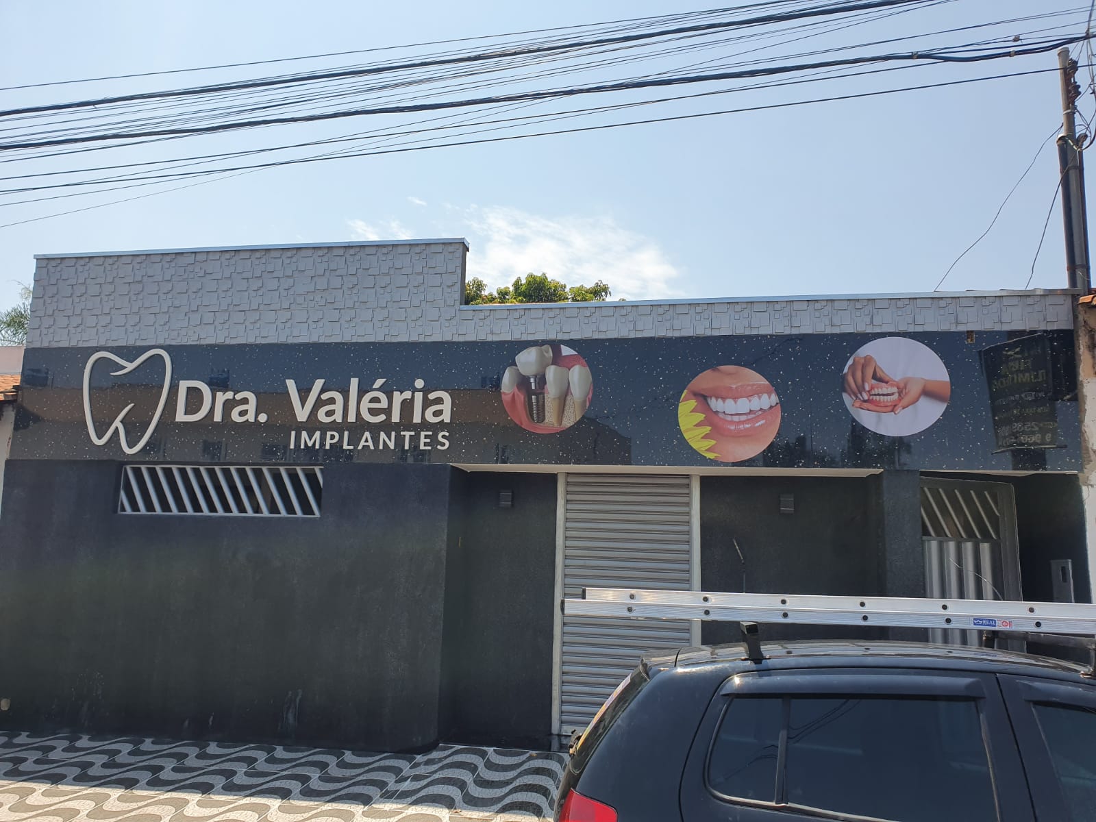 Fachada em Letra Caixa